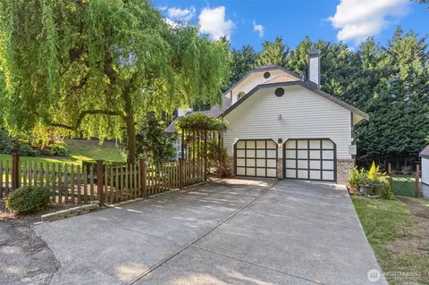 Exterior - 2119 242nd St SW, Bothell, WA 98021 photo 12 of 12