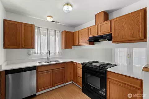 Kitchen - 19920 14th Ave E, Spanaway, WA 98387 photo 3 of 3