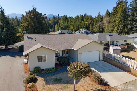 835 Church Ave, Port Angeles, WA 98362