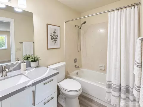 Bath - 21513 4th Ave W #C13, Bothell, WA 98021 photo 2 of 3