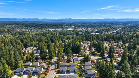 View/Area - 21513 4th Ave W #C13, Bothell, WA 98021 photo 2 of 3
