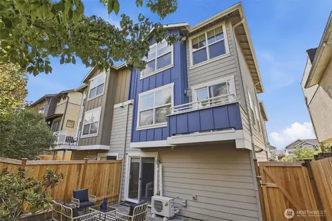 2628 B 57th St, Seattle, WA 98107