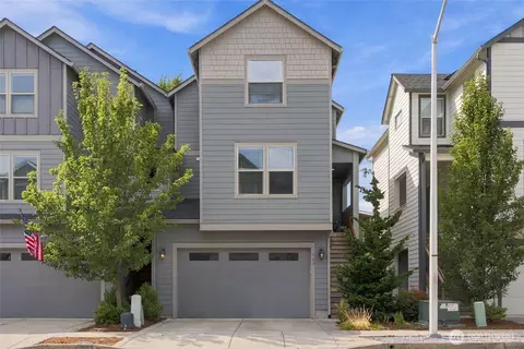 163 Loganberry Ct, Woodland, WA 98674