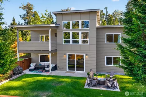 526 Fielding Ct, Bellingham, WA 98229