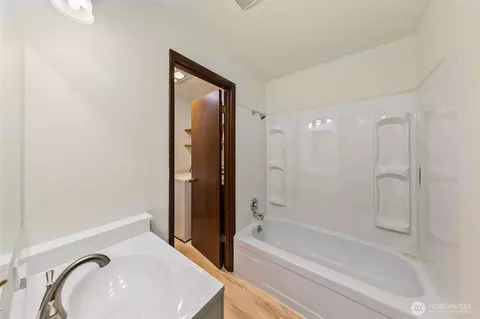 Bath - 1145 N 93rd St, Seattle, WA 98103 photo 1 of 4