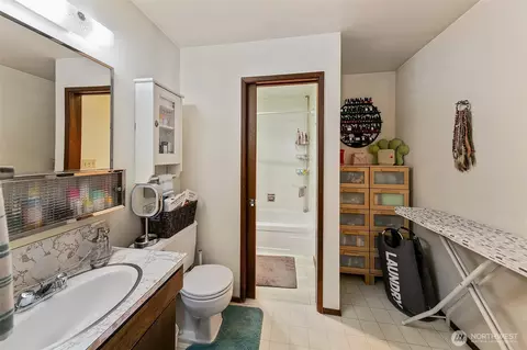 Other - 1145 N 93rd St, Seattle, WA 98103 photo 5 of 6