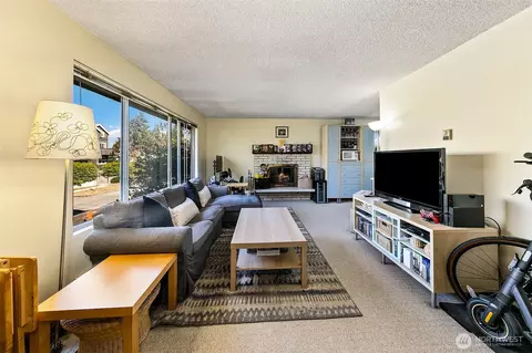 Living - 1145 N 93rd St, Seattle, WA 98103 photo 5 of 6