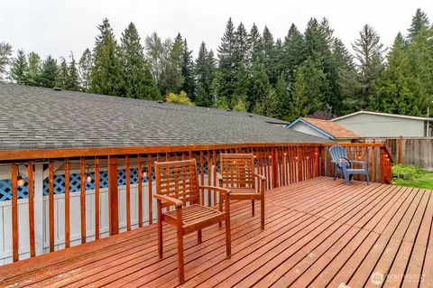 Exterior - 2309 Estero Ave, Enumclaw, WA 98022 photo 6 of 6
