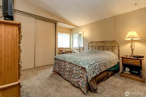 Bedroom - 2309 Estero Ave, Enumclaw, WA 98022 photo 1 of 5