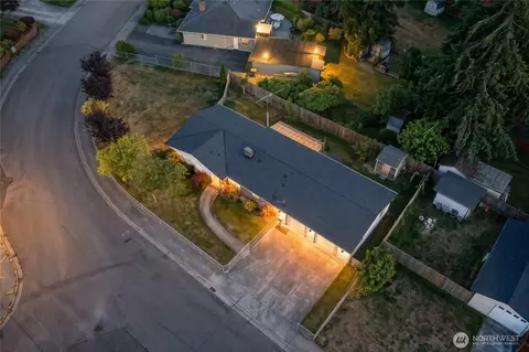 View/Area - 2716 5th St, Everett, WA 98201 photo 3 of 3