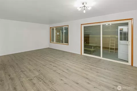 Living - 2716 5th St, Everett, WA 98201 photo 2 of 2