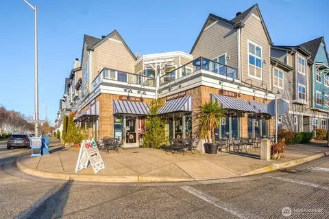 738 SE Fairwinds Loop, Vancouver, WA 98661