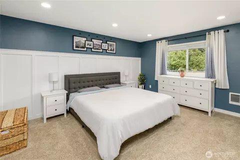 Bedroom - 310 S Scott Dr, Sequim, WA 98382 photo 1 of 4