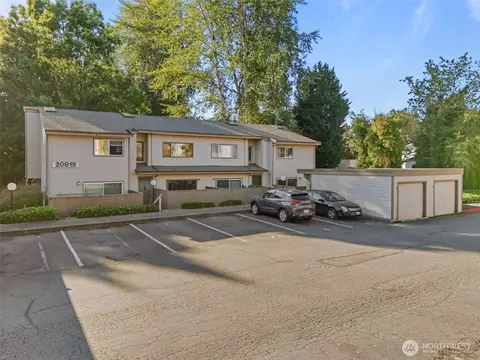20819 114th Pl SE #5, Kent, WA 98031