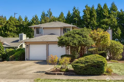 1833 N Defiance St, Tacoma, WA 98406