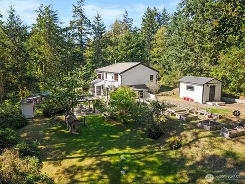 2031 Ocean Spray Ln, Oak Harbor, WA 98277
