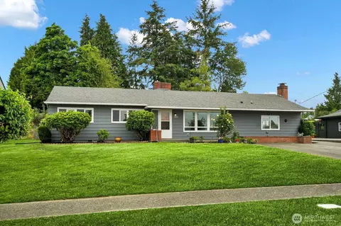 1321 N Skyline Dr, Tacoma, WA 98406