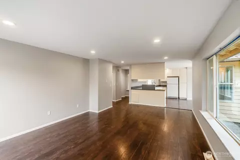 Living - 544 Pine Ct, Sequim, WA 98382 photo 5 of 6