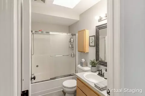 Bath - 544 Pine Ct, Sequim, WA 98382 photo 1 of 4