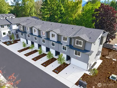 28609 112th St E #A6, Buckley, WA 98321