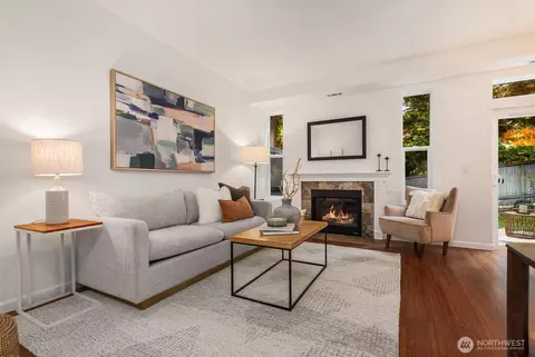 21508 50th Ave W #D4, Mountlake Terrace, WA 98043
