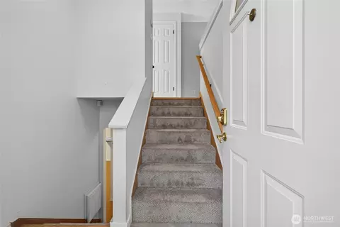 Entry Way - 6 156th Pl SW, Bothell, WA 98012 photo 1 of 2