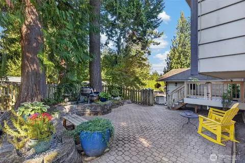 Exterior - 6 156th Pl SW, Bothell, WA 98012 photo 2 of 13