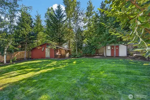 Exterior - 6 156th Pl SW, Bothell, WA 98012 photo 9 of 13