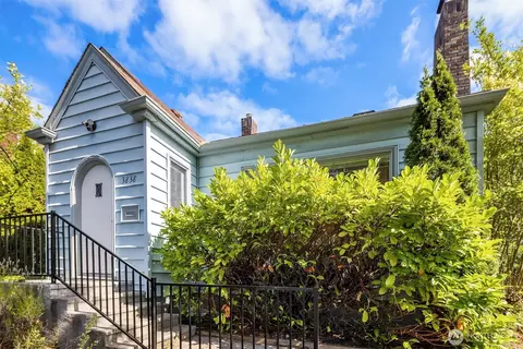 3838 38th Ave S, Seattle, WA 98118