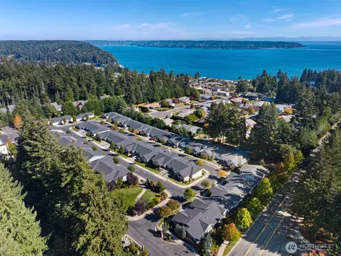 6584 Hunt Highlands Loop #28, Gig Harbor, WA 98335