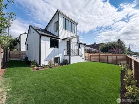 5402 20th Ave S, Seattle, WA 98108