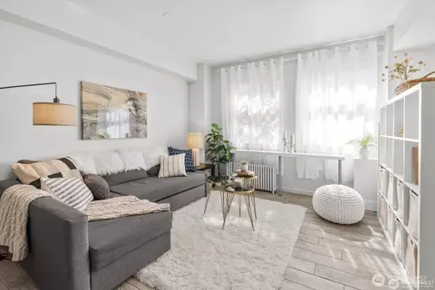1017 Minor Ave #206, Seattle, WA 98104