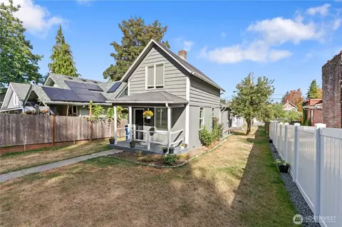 4121 S J St, Tacoma, WA 98418
