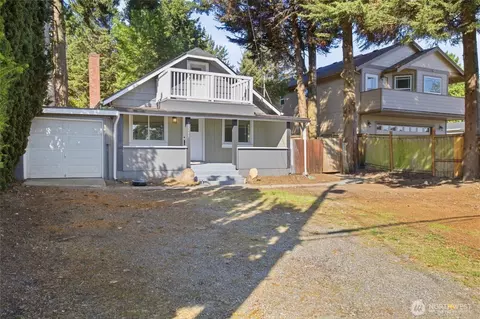12243 16th Ave S, Seattle, WA 98168