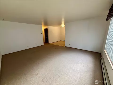 Living - 172 Lovers Ln #B106, Eastsound, WA 98245 photo 2 of 3