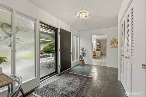 Entry Way - 8910 Whitechuck Dr, Everett, WA 98208 photo 1 of 3