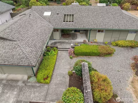 Exterior - 8910 Whitechuck Dr, Everett, WA 98208 photo 9 of 11