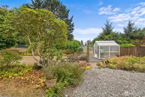 Exterior - 8910 Whitechuck Dr, Everett, WA 98208 photo 3 of 11