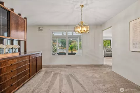 Dining - 8910 Whitechuck Dr, Everett, WA 98208 photo 1 of 2
