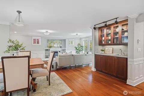 6710 Alonzo Ave NW, Seattle, WA 98117