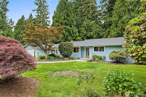 15316 NE 201st St, Woodinville, WA 98072