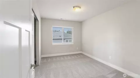 Bedroom - 21417 43rd Dr SE, Bothell, WA 98021 photo 4 of 6
