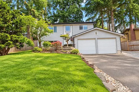 13444 123rd Ave NE, Kirkland, WA 98034