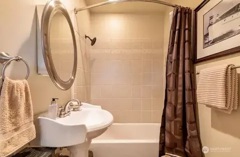 Bath - 17514 W Riverside Dr, Bothell, WA 98011 photo 1 of 3