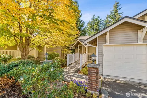 18555 NE 57th St #18555, Redmond, WA 98052
