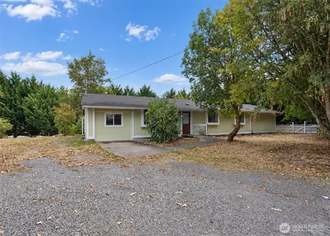 404 Edwards St NW, Yelm, WA 98597
