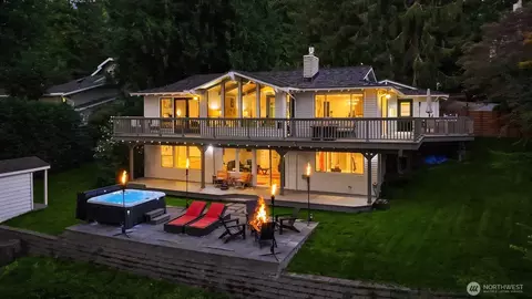 2911 198th Ave SE, Sammamish, WA 98075