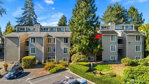 19853 25th Ave NE #314, Shoreline, WA 98155