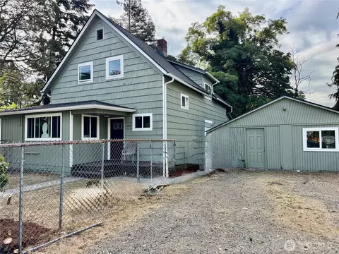 406 117th St S, Parkland, WA 98444