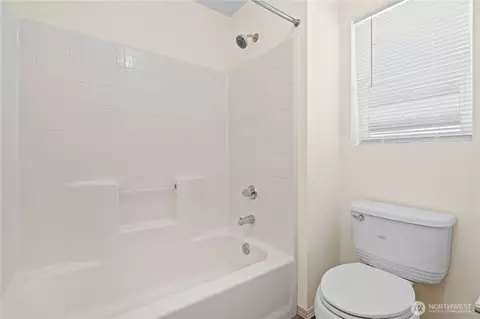 Bath - 19717 14th Ave E, Spanaway, WA 98387 photo 2 of 3